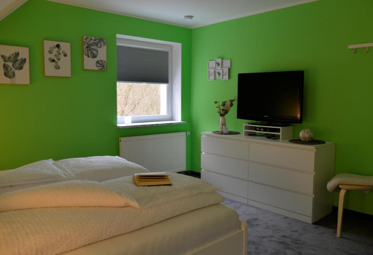 Appartement Am Quellenhaeuschen à Naila Extérieur photo